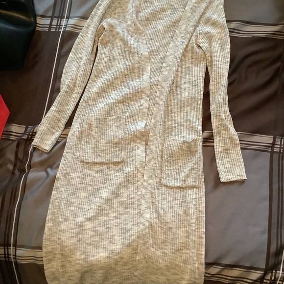 Dex Sweater - Picture 1 of 1